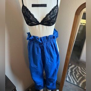 Lululemon cropped track pants 💙😍 NWT!!